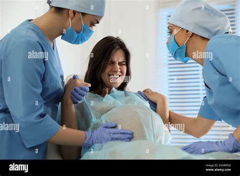 beby porn|Woman giving birth: Live birth video .